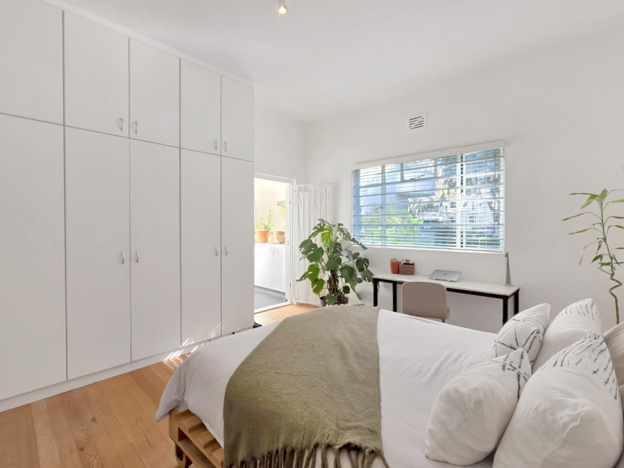 2 Bedroom Property for Sale in Tamboerskloof Western Cape